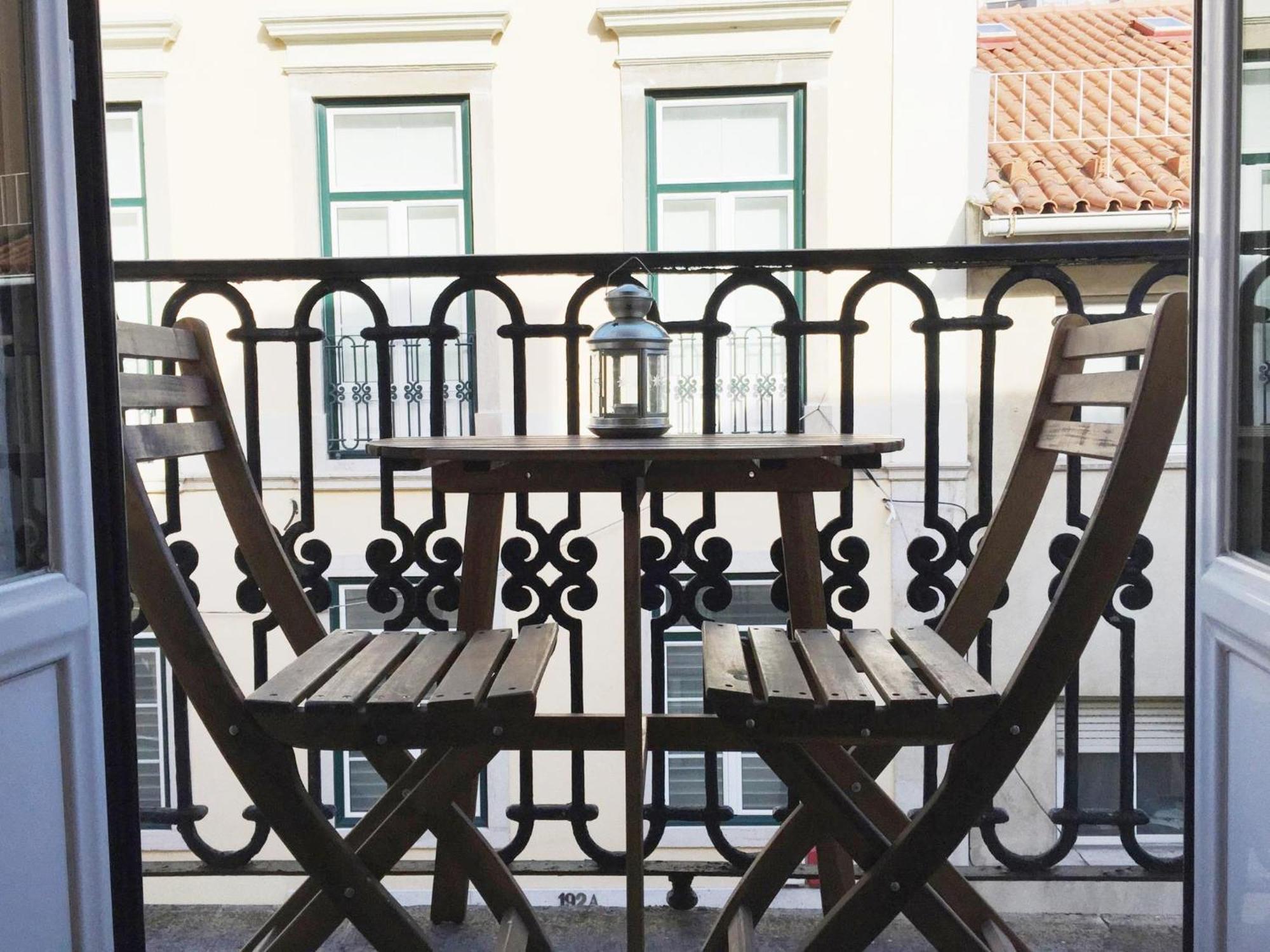 Sm2 Romantic Home By The Gardens Pr Real & Bairro Alto Lissabon Buitenkant foto