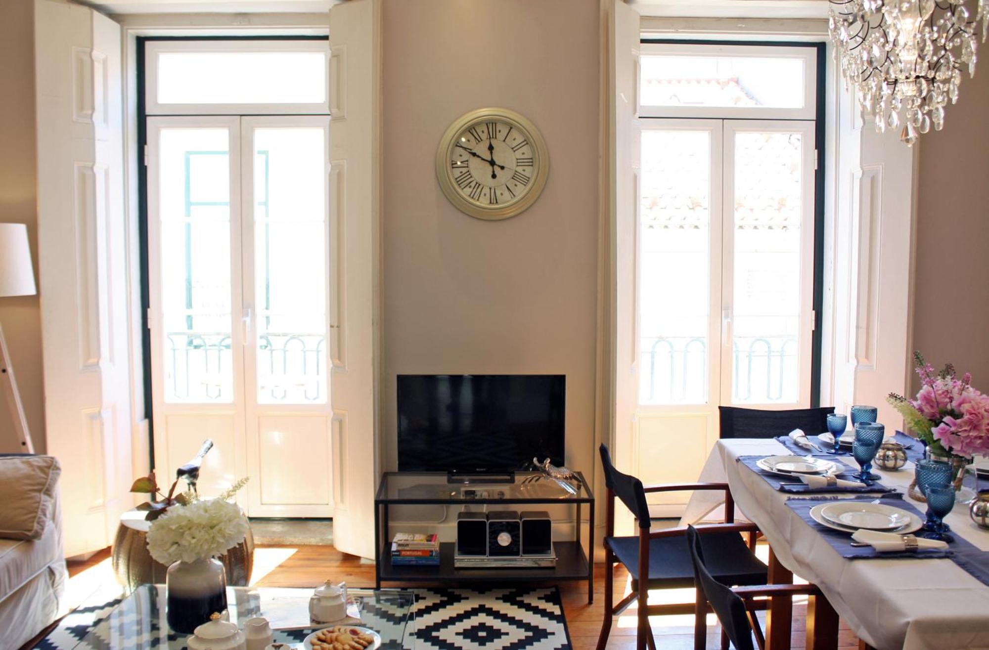 Sm2 Romantic Home By The Gardens Pr Real & Bairro Alto Lissabon Buitenkant foto