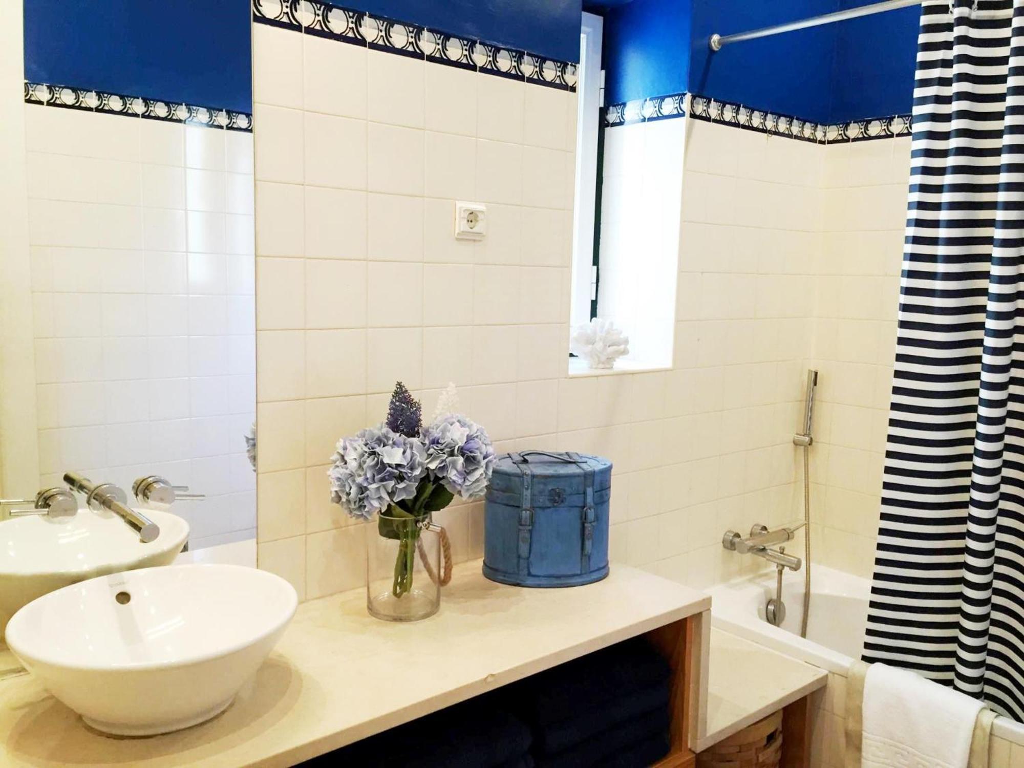 Sm2 Romantic Home By The Gardens Pr Real & Bairro Alto Lissabon Buitenkant foto